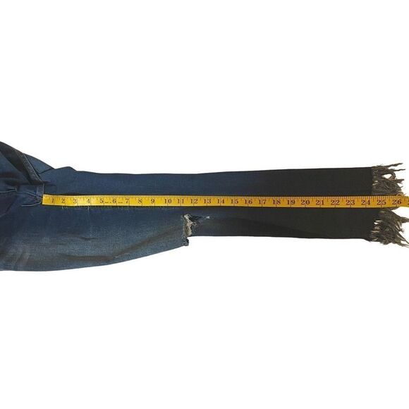 NWT Free People Raw Hem Distressed Jeans Size 2 - Picture 11 of 16